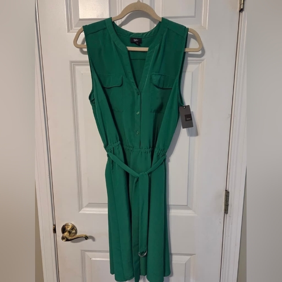 Jade green dress - Picture 1 of 3